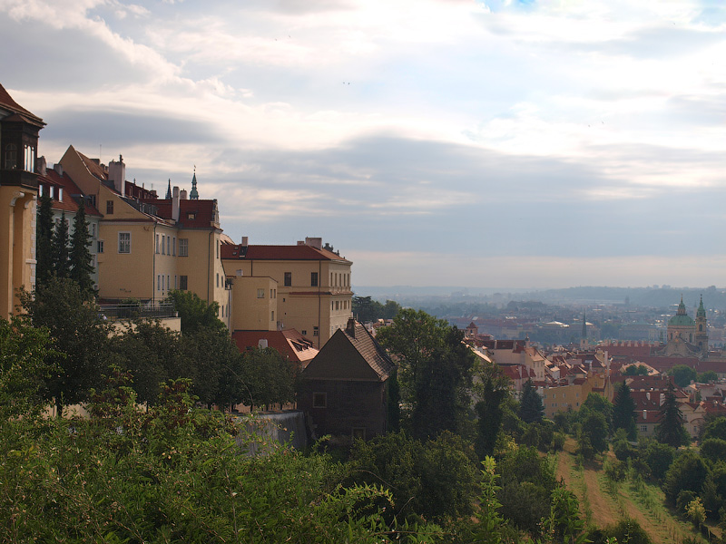Глазами очевидцев: панорама города, левая часть. Вид на Прагу с высоты Пражского Града